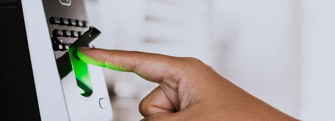 Smart Gate Locks with Remote Access Features in Warrington, FL